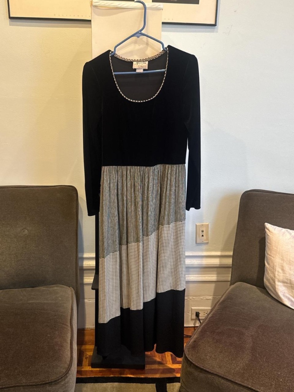 Black and White Vintage 90s Maxi Dress